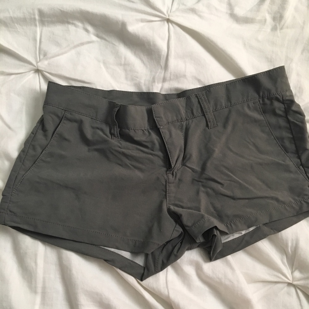 Hurley Shorts Juniors Size 5